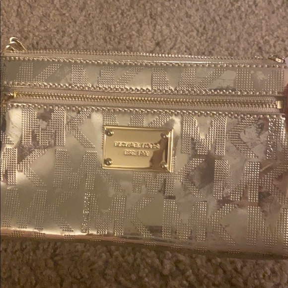 Michael kors bags - Picture 7 of 9